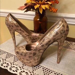 Charlotte Russe Gold Leopard Pumps